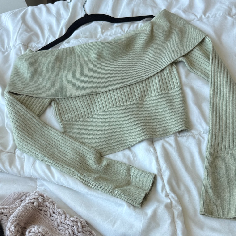 Off-Shoulder Ribbed Knit Cropped Sweater - Sage